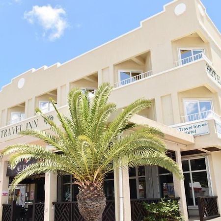 Travel Inn Hotel Симпсън Бей Екстериор снимка